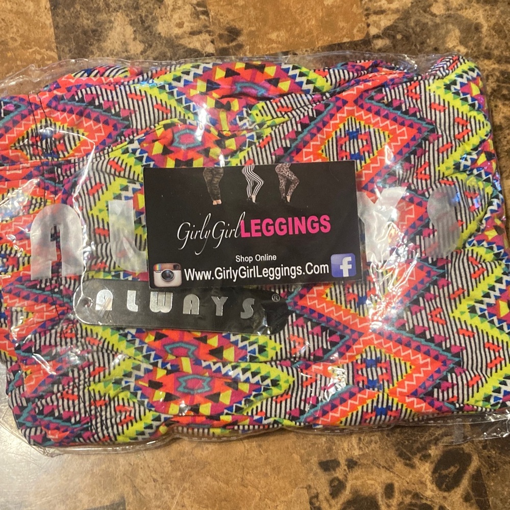 Multicolor Geometric Leggings
